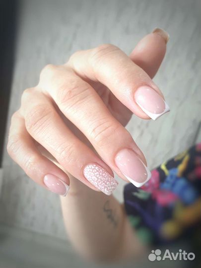 Коррекция ногтей,маникюр,наращивание ногтей