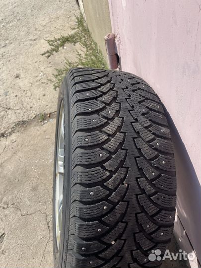Nokian Tyres Nordman 4 235/55 R17