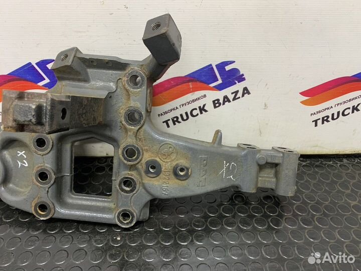 Кронштейн рессоры задний левый Daf XF106