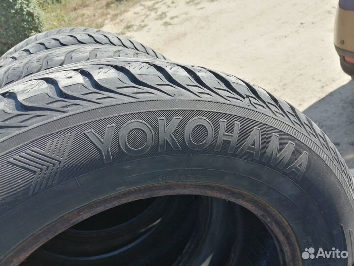 Yokohama Ice Guard G075 215/65 R16 94F