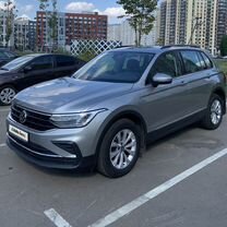 Volkswagen Tiguan 1.4 AMT, 2022, 67 800 км, с пробегом, цена 3 290 000 руб.