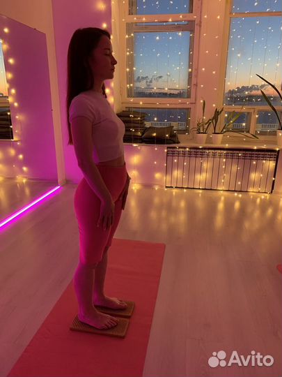 Практика стояния на гвоздях