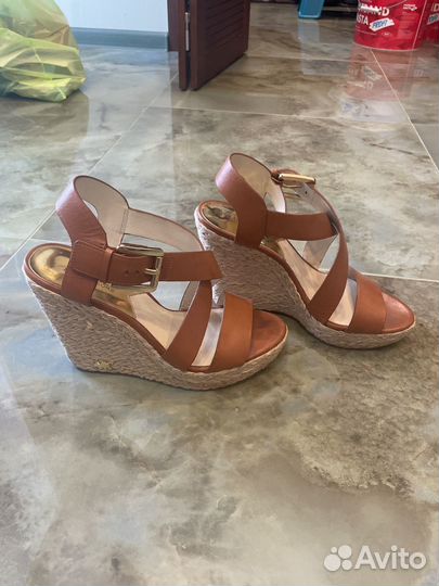 Michael kors босоножки 39