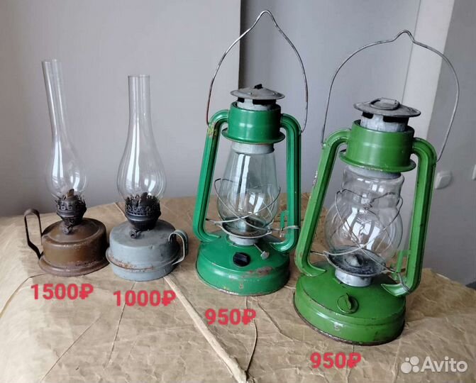 Старинная керосиновая лампа