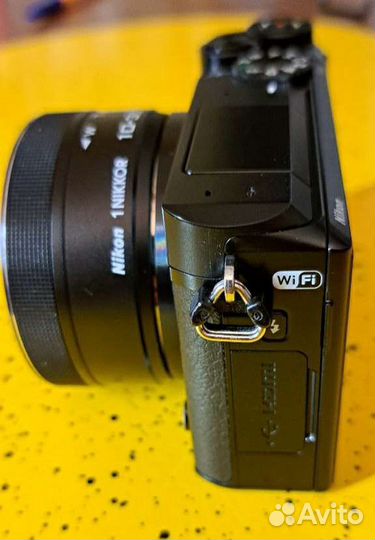 Цифровой фотоаппарат Nikon 1 j5