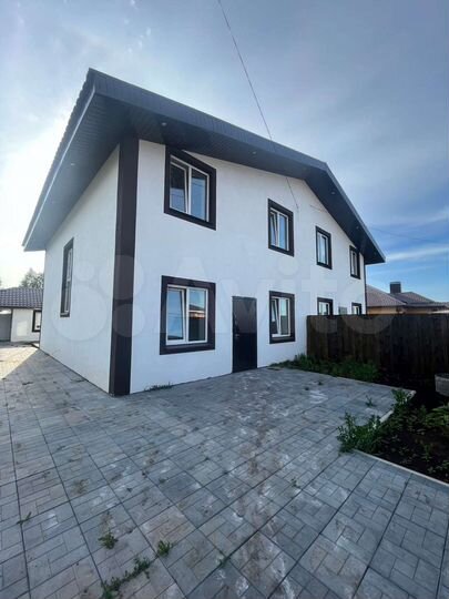 Дом 126 м² на участке 5 сот.