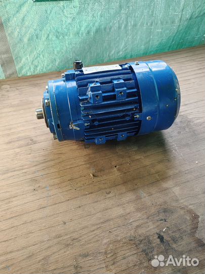 Электродвигатель