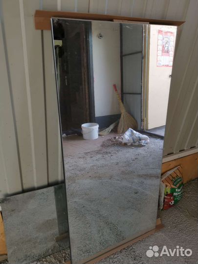 Зеркало мебельное