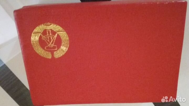 Настольные тематические медали