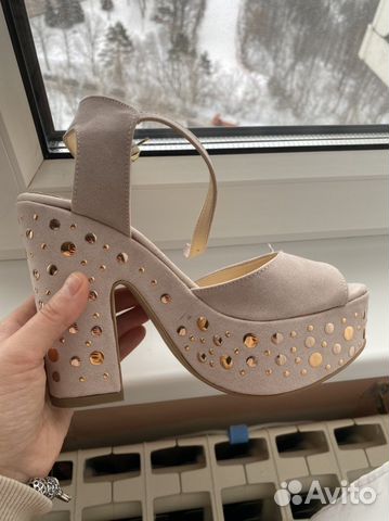 Босоножки 35