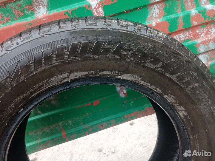 Bridgestone Dueler H/P 215/65 R16