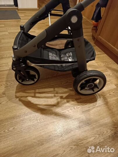 Прогулочная коляска teutonia cosmo v4