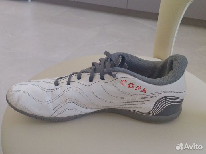 Футбольные бутсы adidas copa