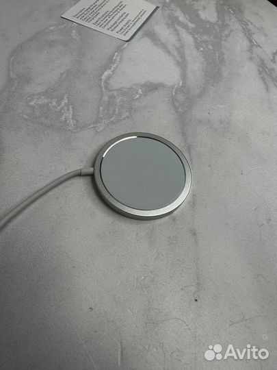 Зарядка MagSafe charger