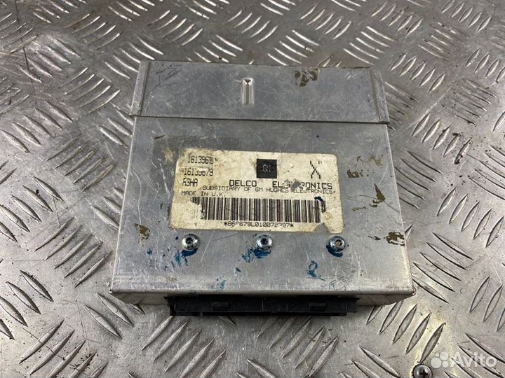 Блок управления двигателем Opel Kadett E