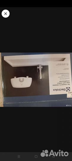 Нагреватель проточный новый electrolux