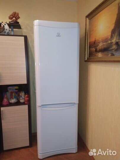 Холодильник бу