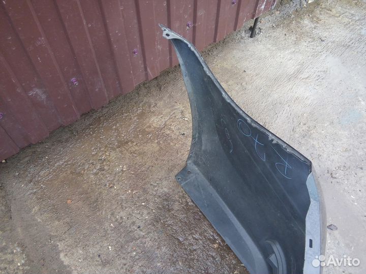 Бампер задний Toyota Corolla 180