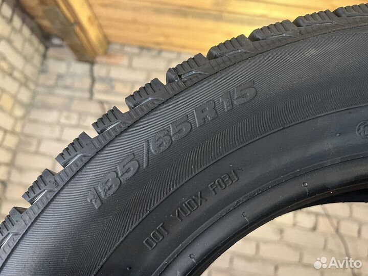 Viatti Brina Nordico V-522 185/65 R15 190T