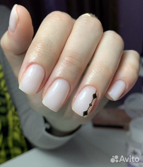 Маникюр/педикюр