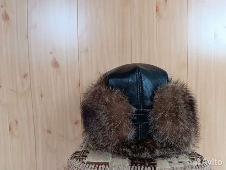 Мужская шапка