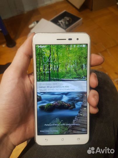 Asus ZenFone 3 ZE520KL, 3/32 ГБ