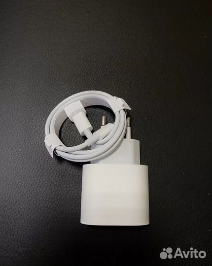Зарядное устройство на iPhone 20w Блок / Кабель