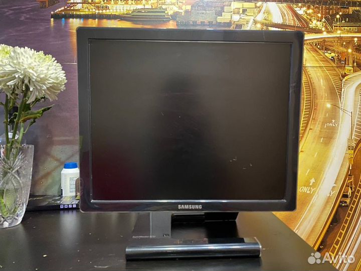 Монитор для компьютера Samsung