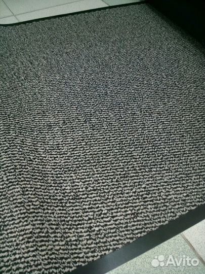 Грязебарьерные влаговпитывающие коврики и дорожки