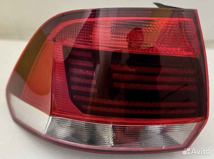 Фонарь задний левый Фольксваген Поло