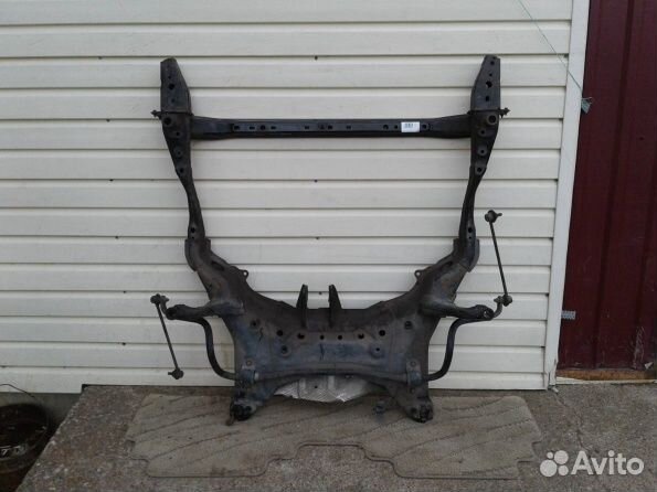 Подрамник передний Mazda сх 5 2011г