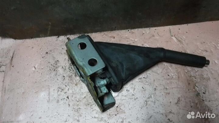 Рычаг стояночного тормоза Chevrolet Aveo (T250) 2