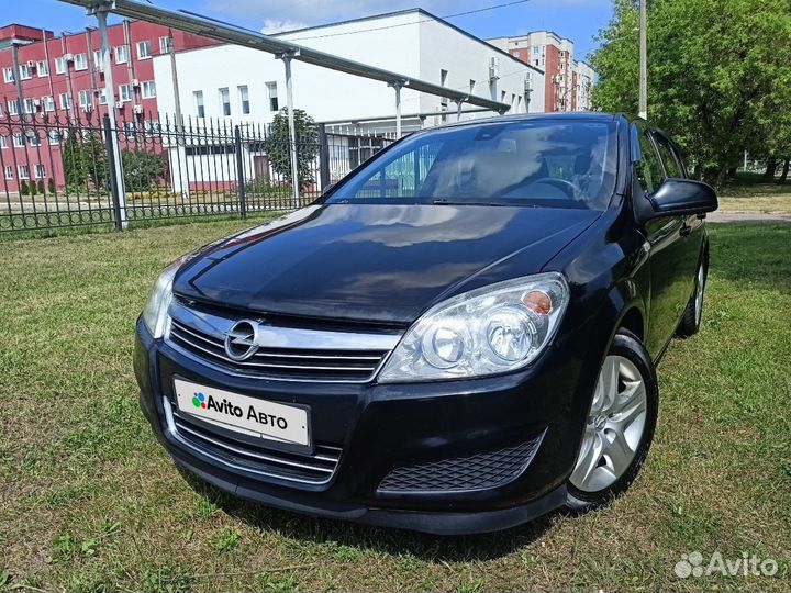 Opel Astra 1.6 AT, 2012, 183 000 км