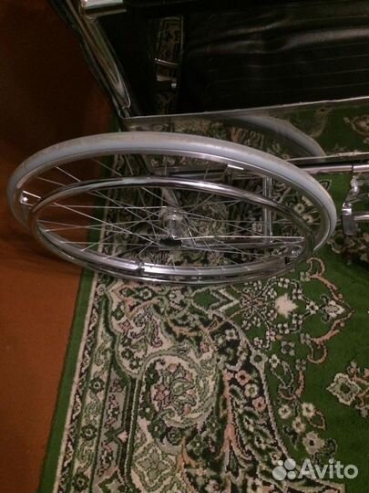 Коляска инвалидная