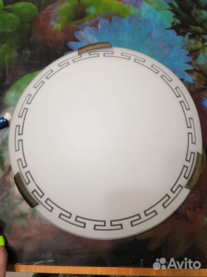 Светильник потолочный