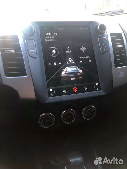 Магнитола Митсубиси Аутлендер Тэсла