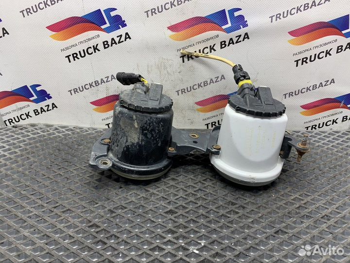 Фара противотуманная левая Iveco Stralis