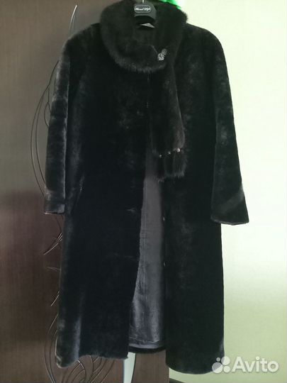 Шуба мутоновая в идеальном состоянии