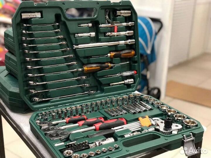 Набор инструментов 121 предмет для ремонтных работ