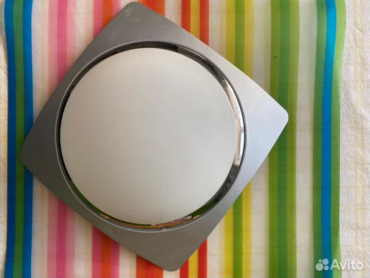 Светильник потолочный