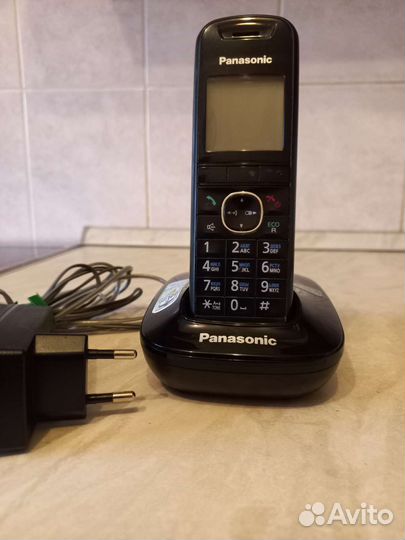 Цифровой беспроводной телефон Panasonic