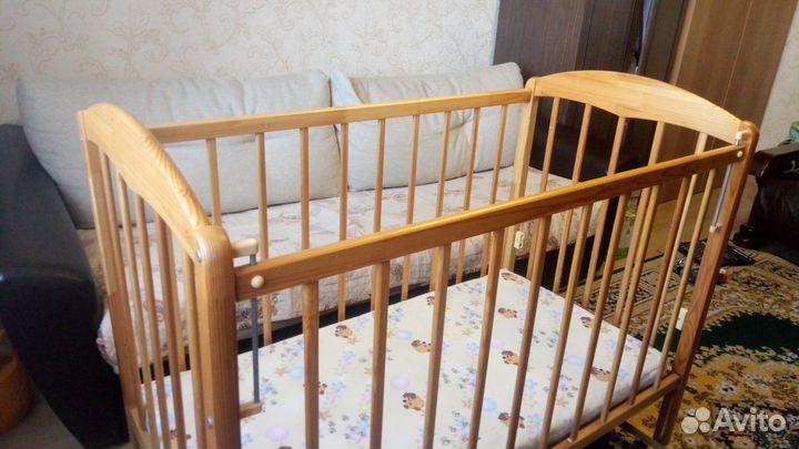 Кроватка детская