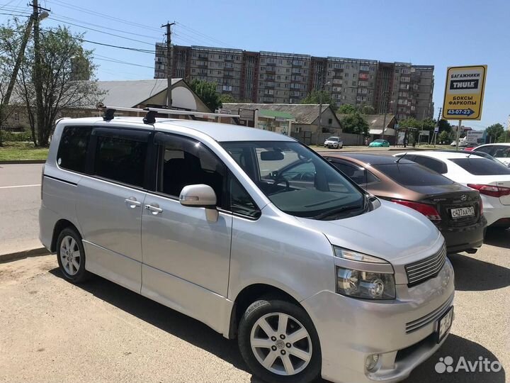 Багажник на крышу Toyota Voxy