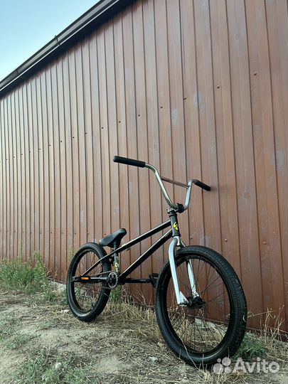 Велосипед BMX Eastern