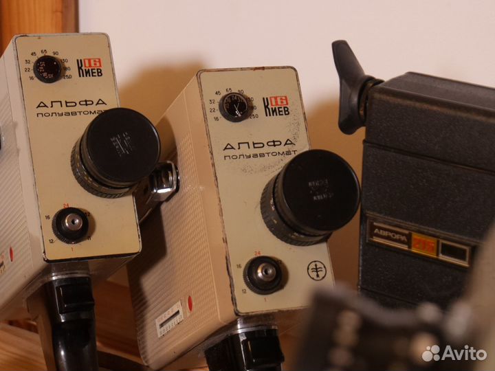 Коллекция кинокамер и техники кино СССР