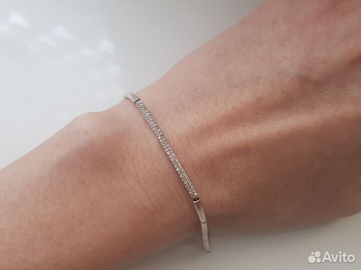 Браслет из белого золота с бриллиантами