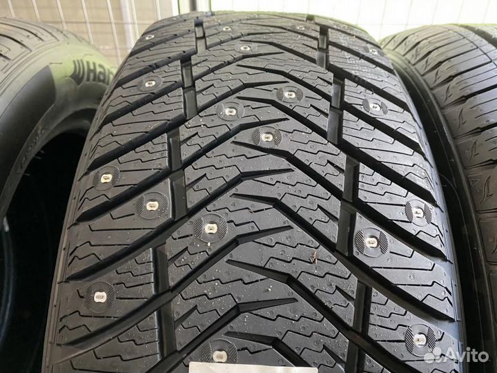 Yokohama Ice Guard IG65 275/60 R20 115T