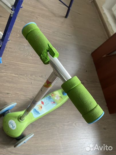 Самокат на 2-3 года