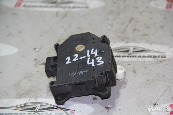 Сервопривод заслонок печки c Nissan Fuga KY51 VQ37VHR