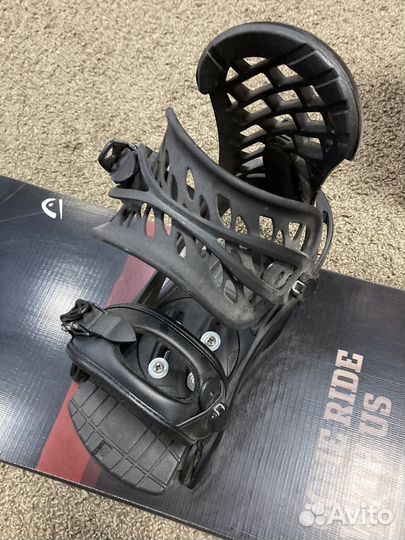 Доска для сноуборда-ботинки-крепление